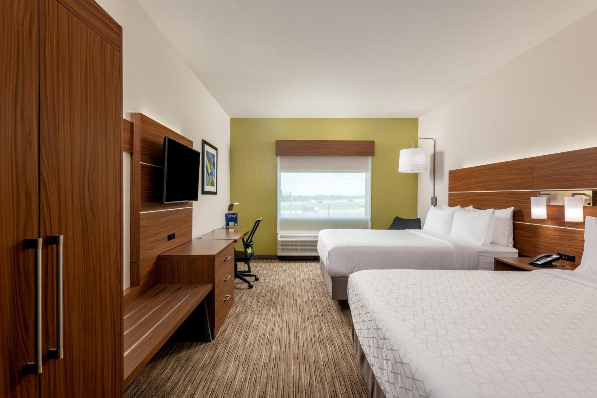 Standard Room with Two Queen Beds