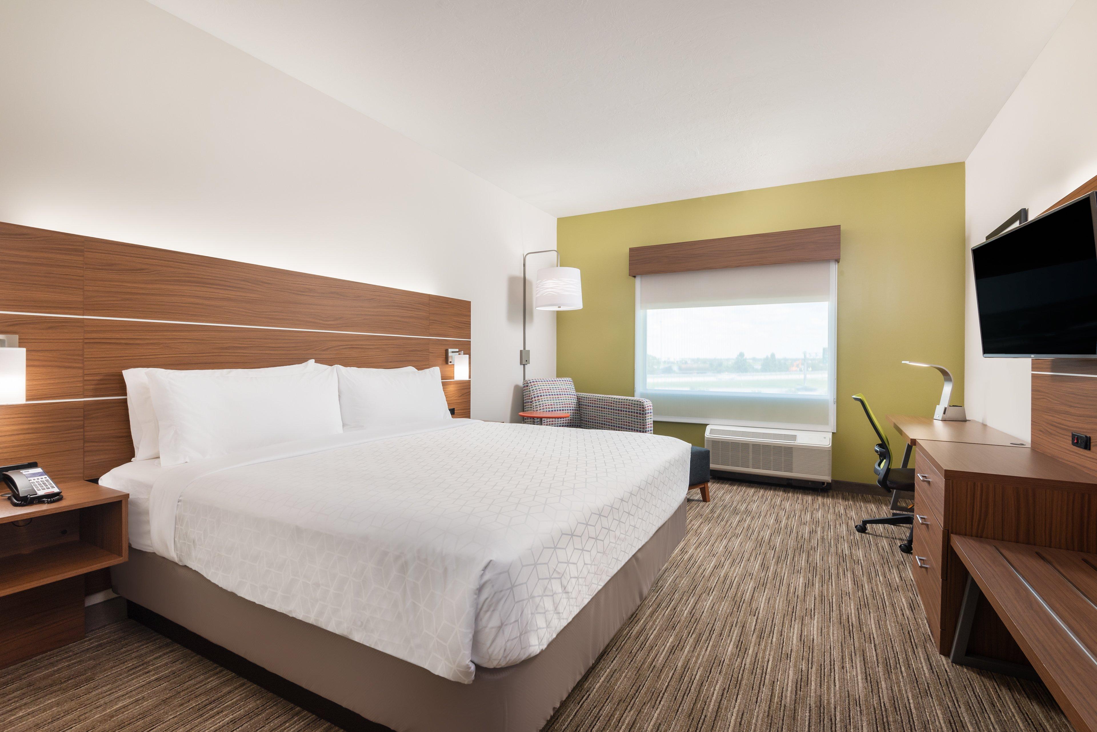 Standard King Room